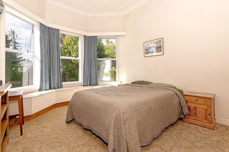 Photo of property in 300 Aberdeen Road, Gisborne, 4010