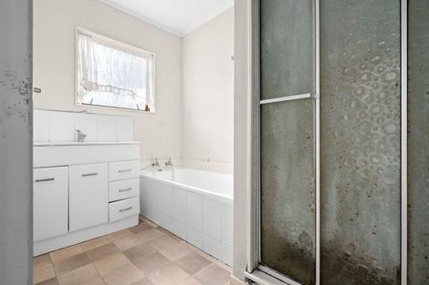 Photo of property in 2a Saint Lukes Place, Bader, Hamilton, 3206