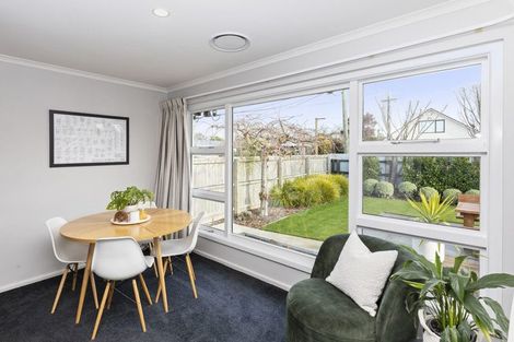 Photo of property in 21 Brent Place, Papanui, Christchurch, 8053