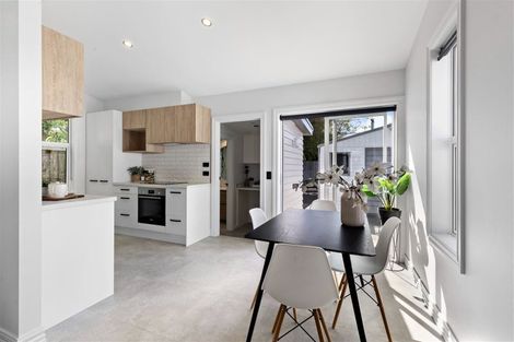 Photo of property in 46 Hutcheson Street, Sydenham, Christchurch, 8023