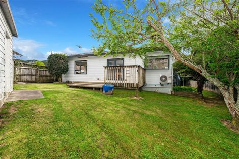 Photo of property in 106 Glen Road, Ranui, Auckland, 0612