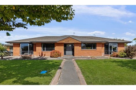 Photo of property in 33 Welsford Street, Woodend, 7610