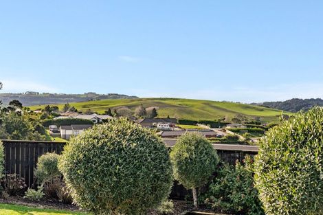 Photo of property in 6 Pheasant Lane, Waimauku, 0812