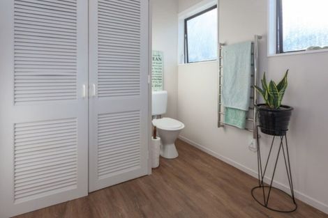 Photo of property in 435 Onemana Drive, Onemana, Whangamata, 3691