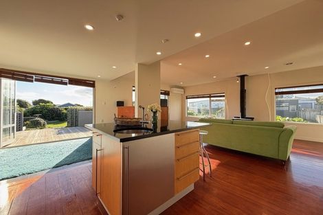 Photo of property in 16 Tireti Road, Titahi Bay, Porirua, 5022