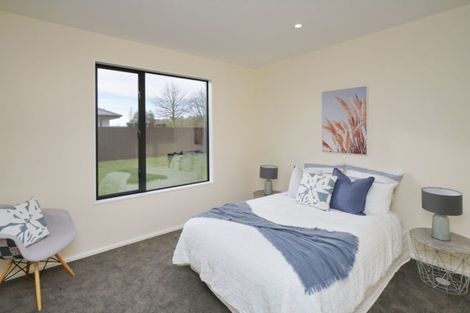 Photo of property in 2 Gerard Place, Rangiora, 7400