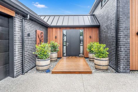 Photo of property in 3 Hirere Road, Whitford, Howick, 2571