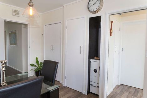 Photo of property in 10 Ranfurly Street, Dannevirke, 4930