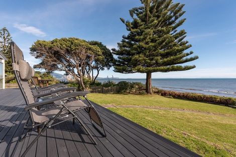 Photo of property in 5 Raebern Lane, Raumati Beach, Paraparaumu, 5032
