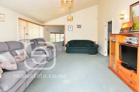 Photo of property in 157 West Harbour Drive, West Harbour, Auckland, 0618