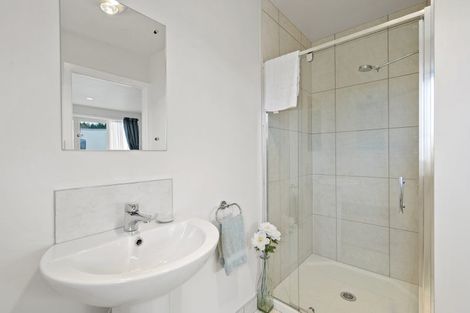 Photo of property in 121 Haruru Falls Road, Haruru, 0204