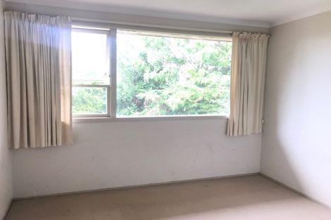 Photo of property in 153 Gossamer Drive, Pakuranga Heights, Auckland, 2010
