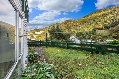 Photo of property in 7a Buxton Avenue, Karori, Wellington, 6012