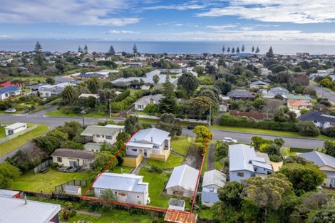 Photo of property in 22 Ngaio Street, Otaki Beach, Otaki, 5512