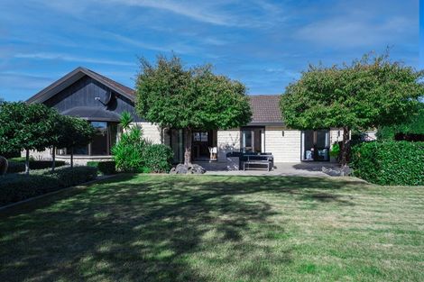 Photo of property in 10 Ludlow Place, Parklands, Christchurch, 8083