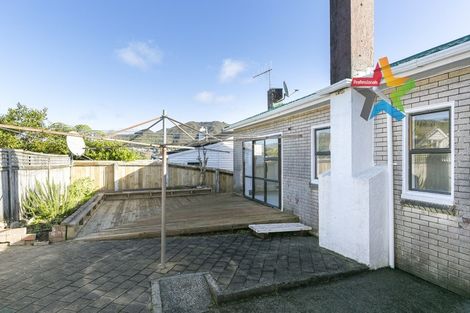 Photo of property in 32 Sunshine Avenue, Karori, Wellington, 6012