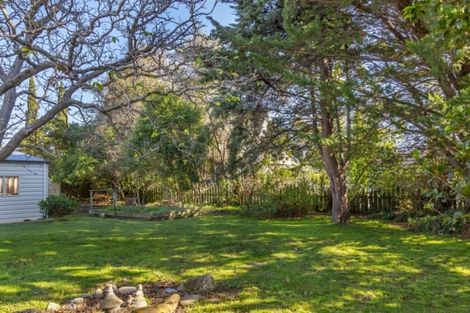 Photo of property in 41a Esther Street, Martinborough, 5711