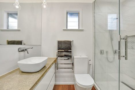 Photo of property in 39 Kamara Road, Glen Eden, Auckland, 0602