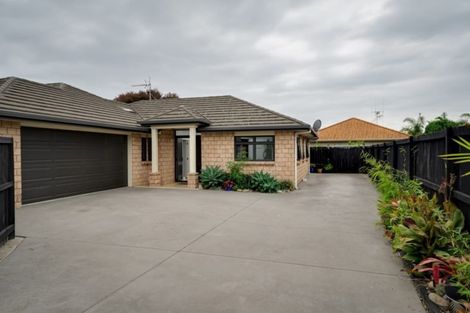 Photo of property in 41 Putaka Place, Papamoa Beach, Papamoa, 3118