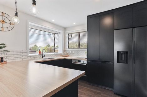 Photo of property in 13 East Belt, Rangiora, 7400