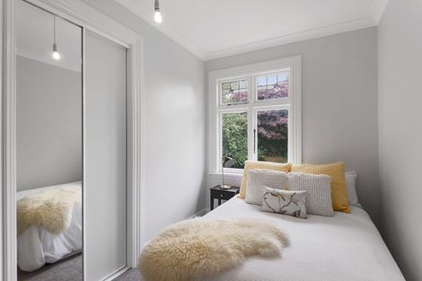 Photo of property in 28 Roxburgh Street, Sydenham, Christchurch, 8023