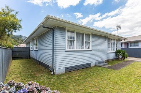 Photo of property in 51 Parenga Street, Wainuiomata, Lower Hutt, 5014
