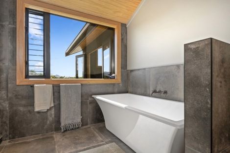 Photo of property in 261b Walker Road East, Aongatete, 3178