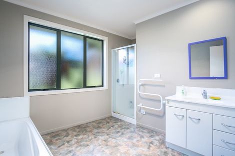 Photo of property in 3 Grace Avenue, Leamington, Cambridge, 3432