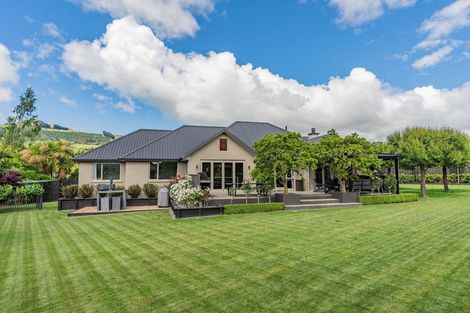 Photo of property in 5 Orchard Grove, East Taieri, Mosgiel, 9024