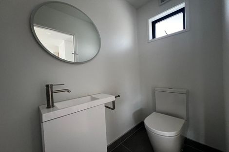 Photo of property in 1/21 Divich Avenue, Te Atatu South, Auckland, 0610