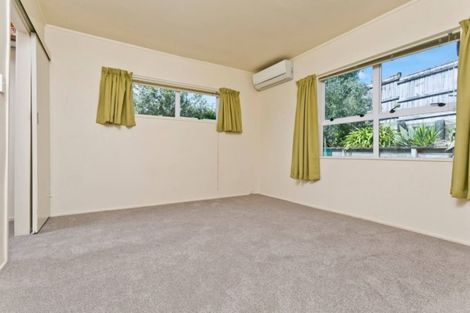 Photo of property in 14a The Avenue, Albany, Auckland, 0632