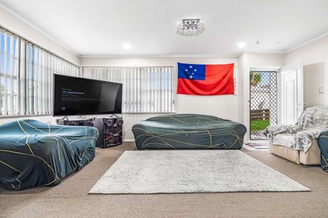 Photo of property in 1/126 Porchester Road, Papakura, 2110