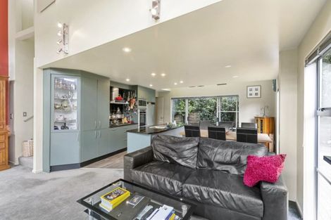 Photo of property in 67 Waikowhai Street, Ngaio, Wellington, 6035