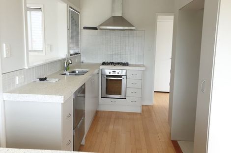 Photo of property in 22 Sunnybrae Road, Hillcrest, Auckland, 0627