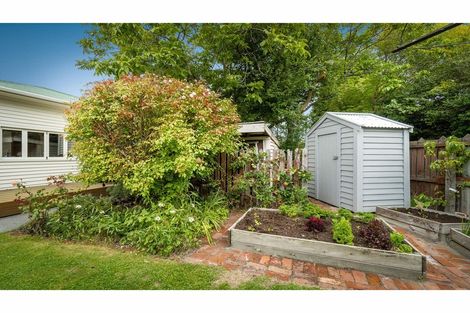 Photo of property in 53 Beckford Road, Saint Martins, Christchurch, 8022