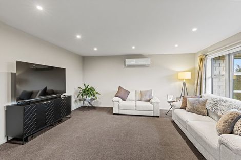 Photo of property in 7 Seaward Street, Pegasus, 7612