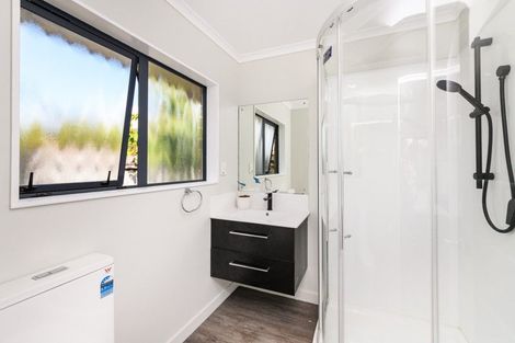 Photo of property in 155 Schnell Drive, Kelvin Grove, Palmerston North, 4414