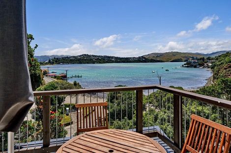 Photo of property in 82 Paremata Road, Paremata, Porirua, 5024