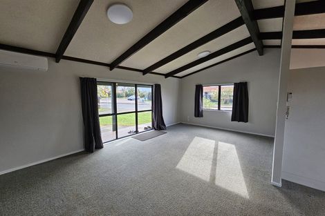 Photo of property in 4 Odette Street, Bader, Hamilton, 3206