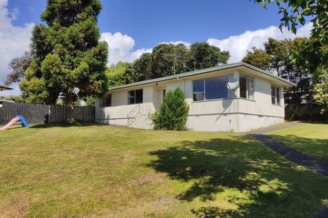 Photo of property in 60 Hellyers Street, Birkdale, Auckland, 0626