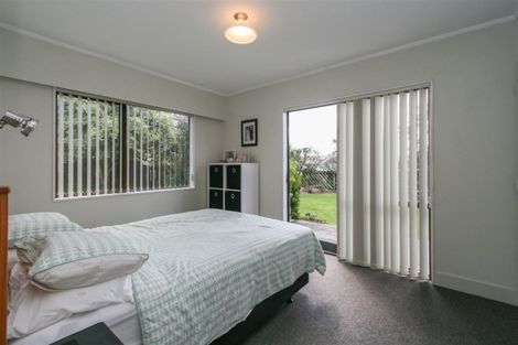 Photo of property in 3 Puriri Street, Inglewood, 4330