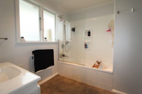 Photo of property in 47 Albert Street, Pahiatua, 4910