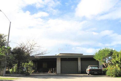 Photo of property in 73 Puketapu Road, Taradale, Napier, 4112