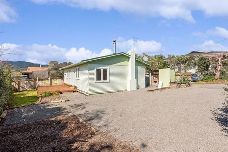 Photo of property in 30 Anaru Street, Raumati Beach, Paraparaumu, 5032