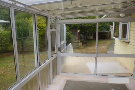 Photo of property in 4 Busing Avenue, Papakura, 2110