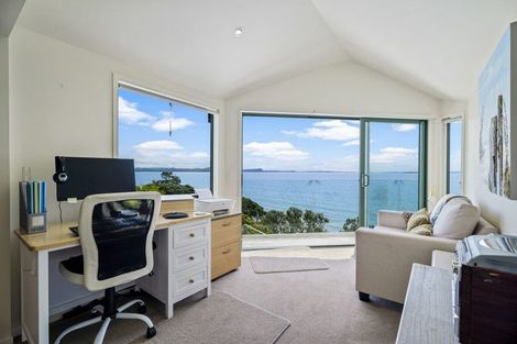 Photo of property in 6 Joydon Place, Stanmore Bay, Whangaparaoa, 0932