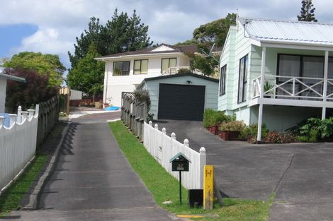 Photo of property in 37 Hale Crescent, Bayview, Auckland, 0629
