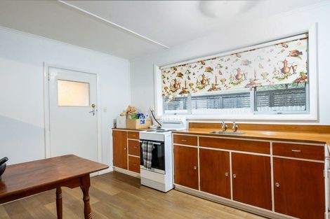 Photo of property in 15b Newbourne Crescent, Redwoodtown, Blenheim, 7201