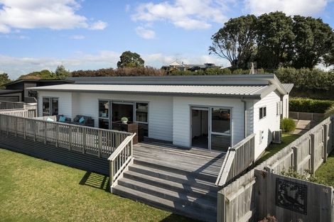 Photo of property in 12 Anatere Rise, Athenree, Katikati, 3177