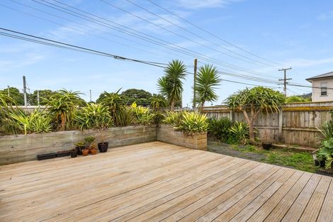 Photo of property in 1/61 Wakefield Street, Alicetown, Lower Hutt, 5010